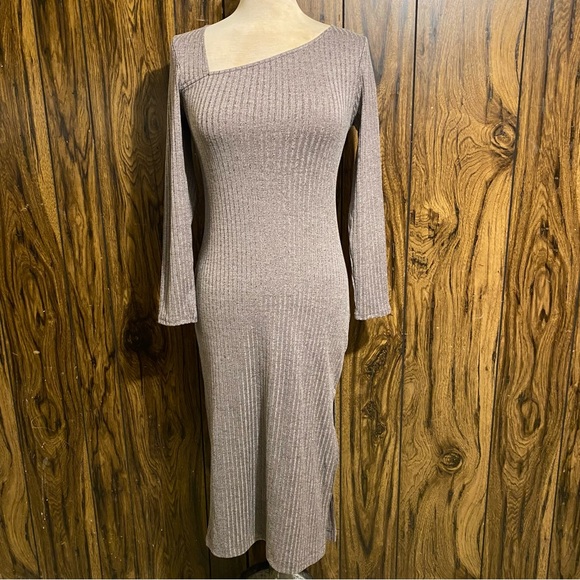 A New Day Gray Long Sleeve Knit Dress - Picture 3 of 10